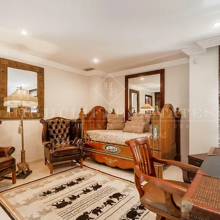 Bahia De Banus Bungalow Deluxe *
